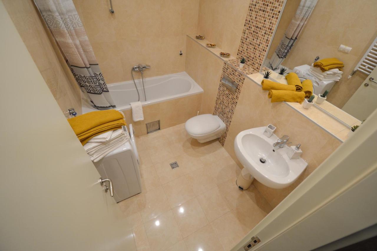 Spacious Studio Park City نوفي ساد المظهر الخارجي الصورة